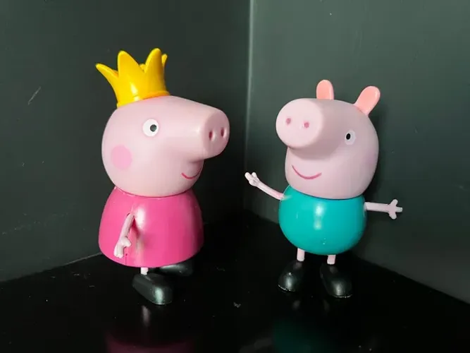 Peppa e George // Luna e Júpiter