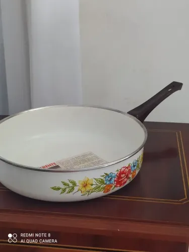 Frigideira antiga MARMICOC antiaderente. 