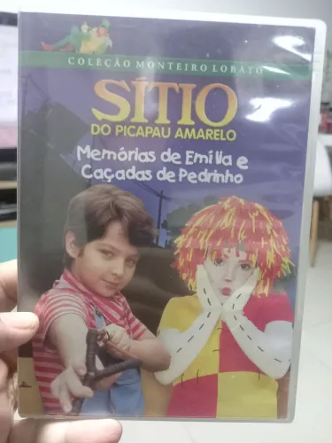DVD Sítio do Picapau Amarelo - Memórias de Emília e Caçadas de Pedrinho