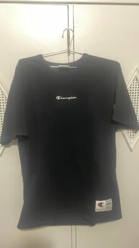 Camiseta Champion Bordado Preto - G