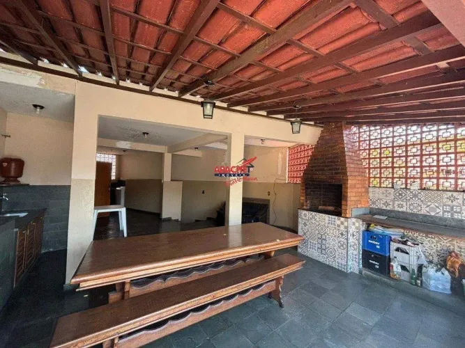 Casa à venda em Ponte Nova (Santo Antônio I)  360 m² de terreno, ótima oportunidade