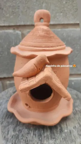 Casinhas de pássaros (de barro)