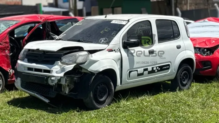 Sucata Fiat Uno Attractive 1.0 Evo 2021 Retirada de peças Motor Câmbio