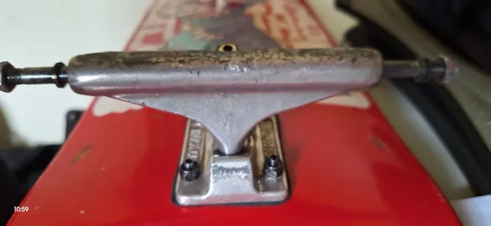 Skate truck independent sptifire redzbones