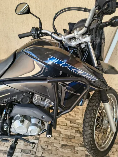 Honda NXR 160 ESDD<br>Honda/NXR160 BROS ESDD<br>PRETA<br>Álcool/gasolina