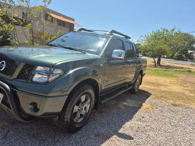 Frontier Ano Mod. 2013 - Motor 190cv