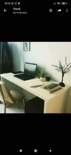 Mesa/Escrivaninha