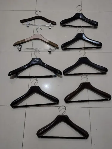 76 Cruzetas para roupas
