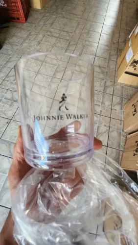 Copo de Whisky Acrílico 400ml Super Resistente - Johnnie Walker e Tanqueray