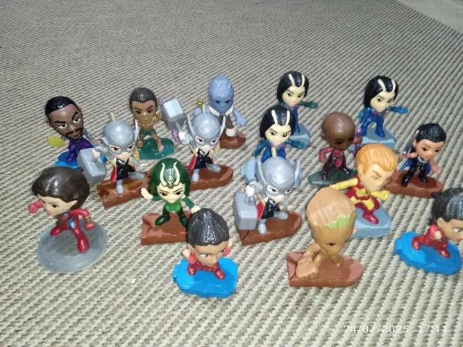 Coleção de Miniaturas Marvel - Personagens Diversos