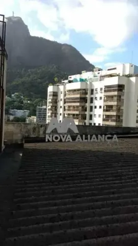 Apartamento maravilhoso pertinho da Lagoa.