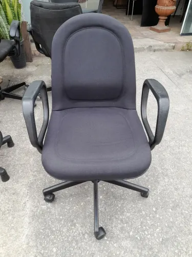 Cadeira giratória Giroflex 