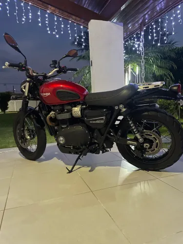 Street scrambler 900cc - Linda 