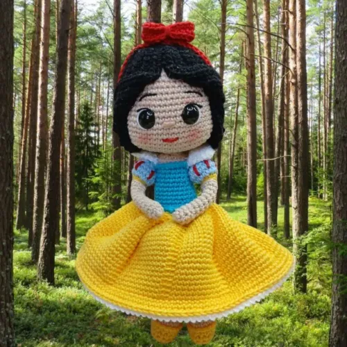 Boneca Bianca Amigurumi Novo