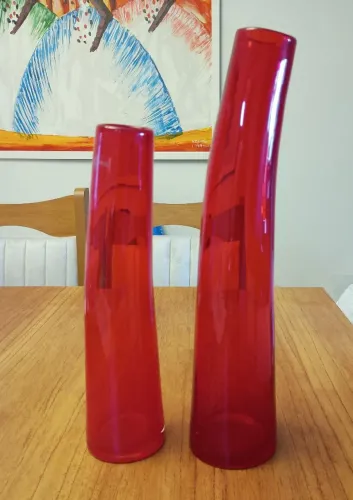 Par de Vasos Decorativos Vermelhos