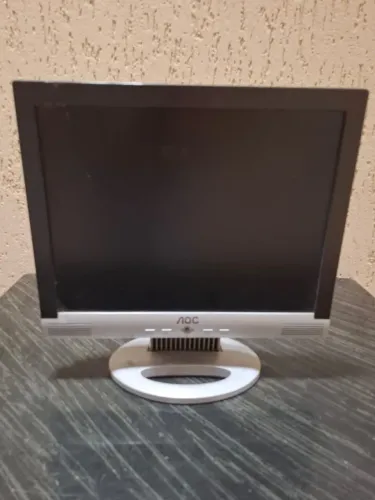 Monitor AOC LCD 15 polegadas LM522