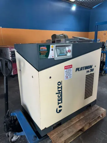 Compressor parafuso Techto TB 30 30HP 220 V