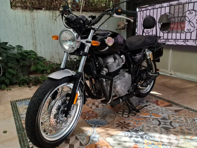 Interceptor 650 baixa quilometragem