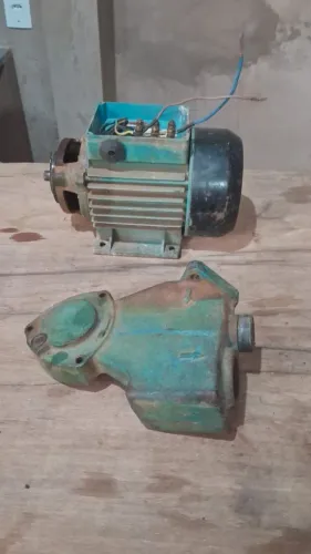 Bomba periférica (PRECISA DE REPARO) 