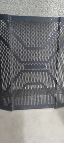 Tela metal p/ caixa de som  50cm x 61 
