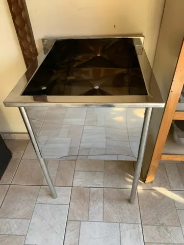 TANQUE EM AÇO INOX 800X600X900