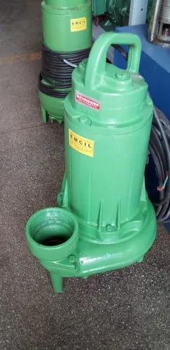 Motobomba Submersível Semi-nova Schneider Brava E20 2,0cv Rpm 3500 Vol:380v