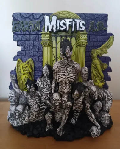 Misfits Earth A.d. Estátua Vinil 3d Direct Knucklebonz Ltd