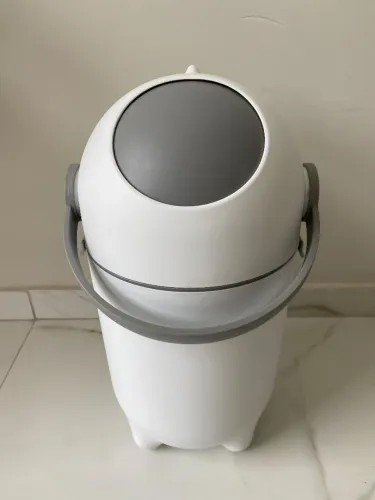 LIXEIRA Vendo ou troco por babá eletrônica 