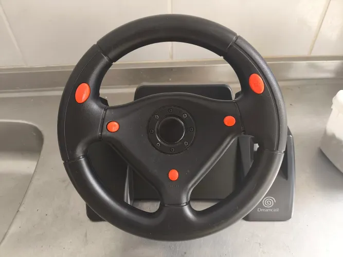 Volante Dreamcast hkt-7400