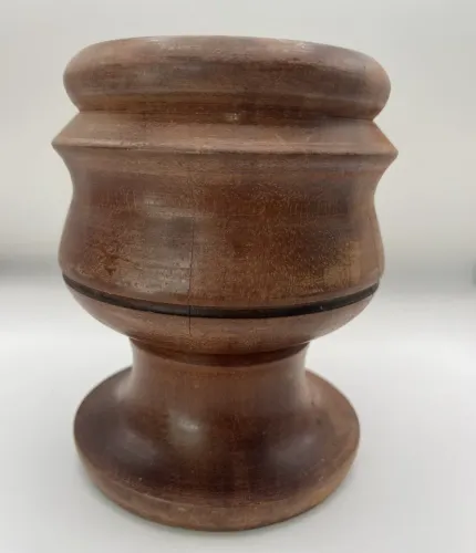 Antigo Pilão Em Madeira Sem Socador