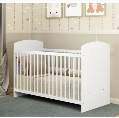 Berço novo na caixa