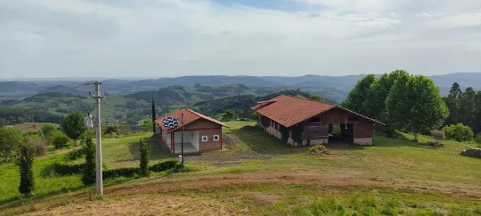Sítio em Santo Antônio da Patrulha RS Casa Galpão Lago Vista Panorâmica