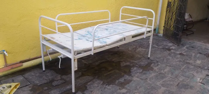 Cama hospitalar