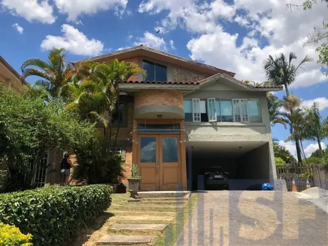 Casa com 4 dormitórios à venda, 450 m² por R$ 1.800.000,00 - Condomínio Refúgio dos Pinhei