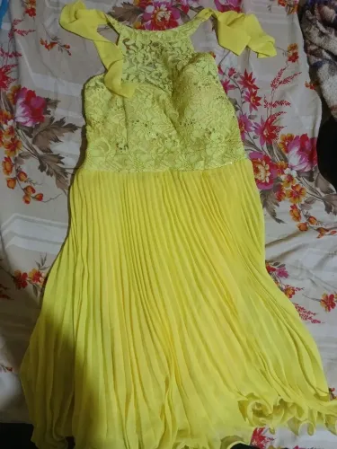 Vestido de festa amarelo 