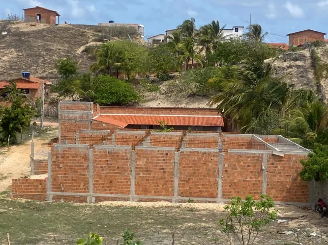 Galpão depósito com estrutura para laje 