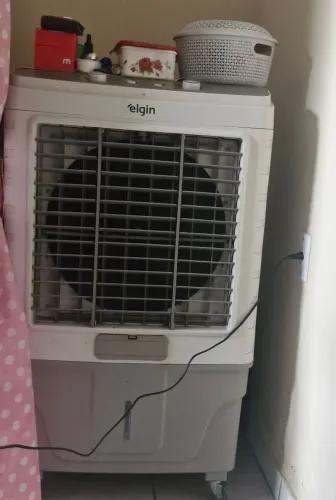 Climatizador, ótima qualidade. Vendendo so por necessidade mesmo, está de ótima qualidade