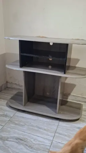 Rack / Estante para TV (Madeira Acinzentada)