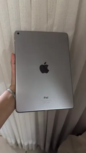 iPad Air 2 64GB - Funcionando | Bateria ruim