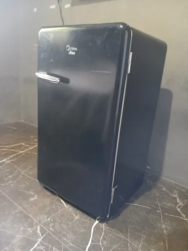 Frigobar midea