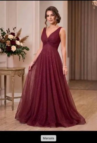 Vendo vestido de madrinha (usado uma vez)