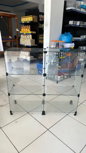 Balcão Vitrine de Vidro