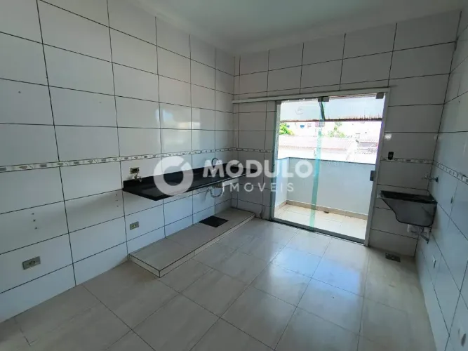 Apartamento disponível para locação no bairro Tubalina.