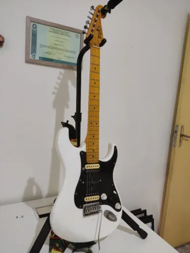 Guitarra Tagima TG-530 + Captadores Kent Armstrong + Strap Locks