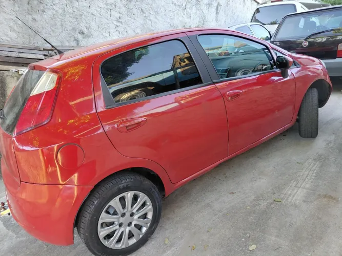 Fiat Punto ELX 1.4 Fire Flex 8V 5P 2010