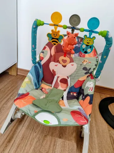 Cadeira de descanso e balanço bebê musical maxi baby 