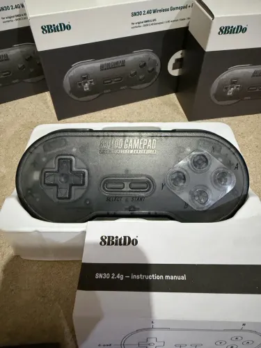 Controle 8Bitdo SUPER NINTENDO