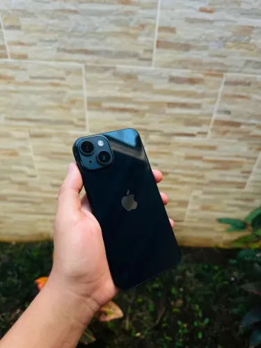 IPhone 14 midnight