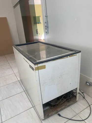 * ?Freezer Expositor Horizontal Funcionando
