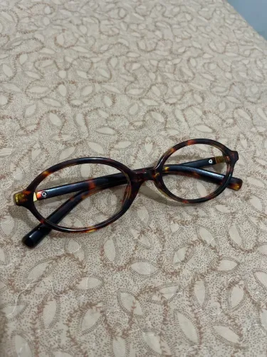 oculos imitaçao miumiu
